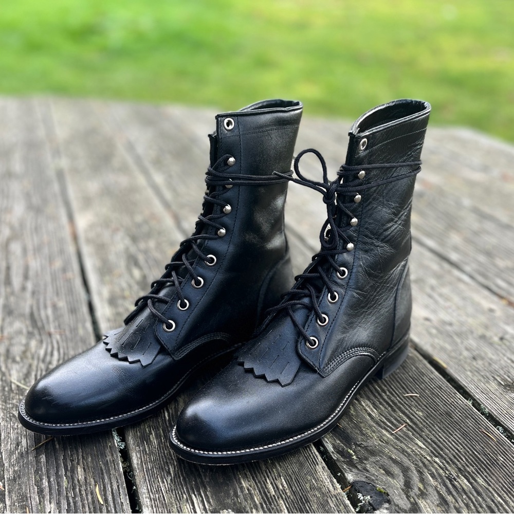 JUSTIN LEATHER ANKLE BOOTS SIZE 8B